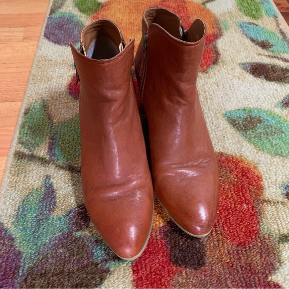 Vintage Frye ankle boots - Picture 2 of 12